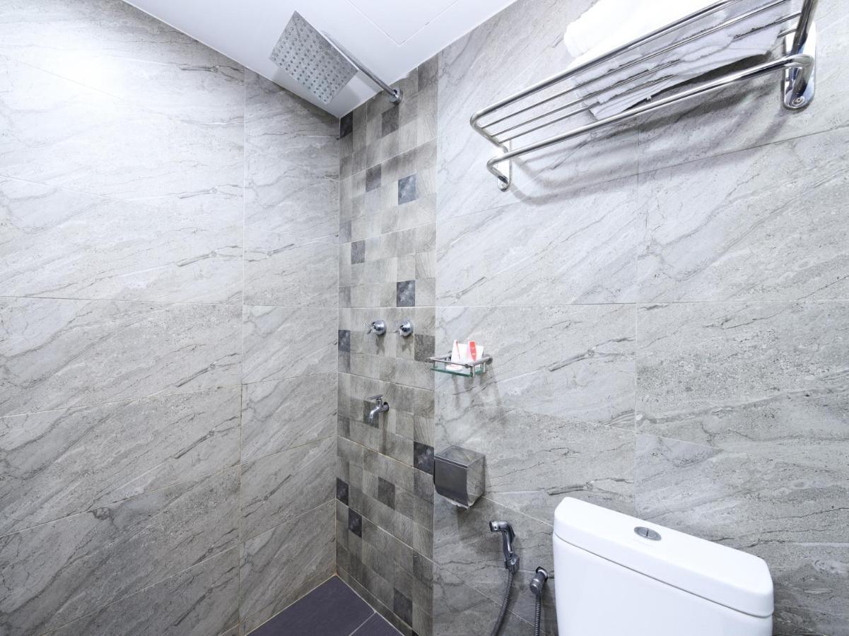 Hotel Midaris Syariah Куала Лумпур Екстериор снимка